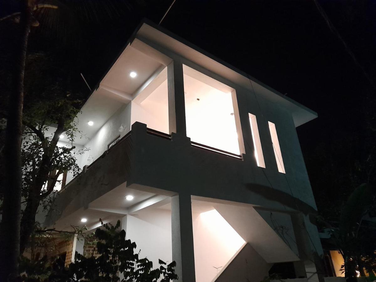 Gloria Inn Negombo Exterior foto